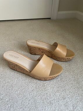 Nine West Confetty Tan Leather  Cork Wedge Slide Sandals